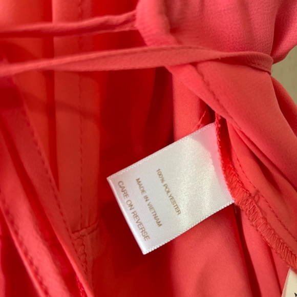 New York and Company wrap dress - Picture 4 of 4